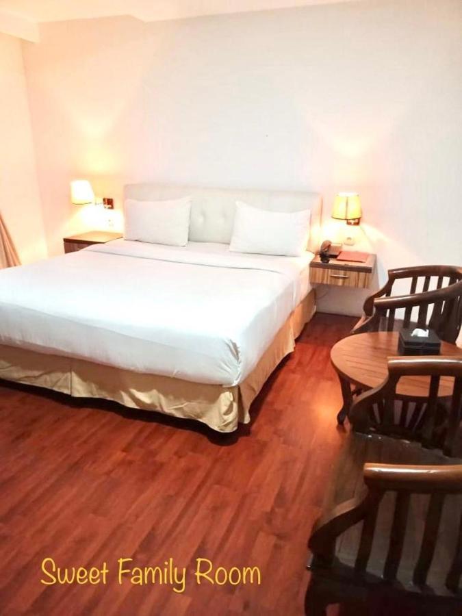 Kasira Residence Peladen Ngoại thất bức ảnh